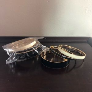 Two pairs of bangles